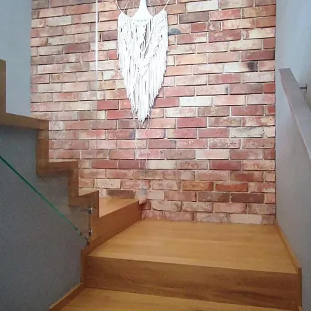 Stylowy Z Ogrodem Appartement Gorenice