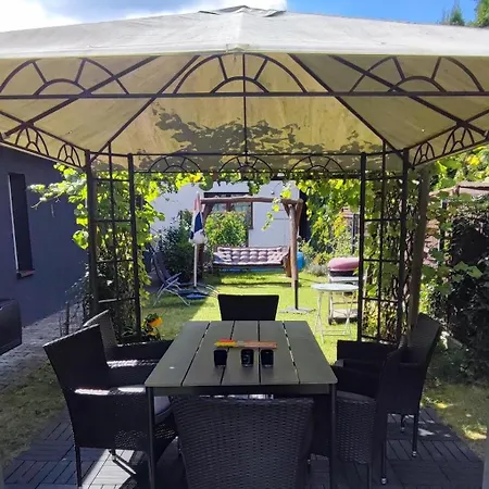 Stylowy Z Ogrodem Appartement